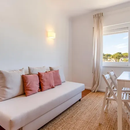 Stylish With Pool By Lovelystay Apartamento *
